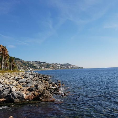 Casa Dell Amore 3 Sanremo Bagian luar foto