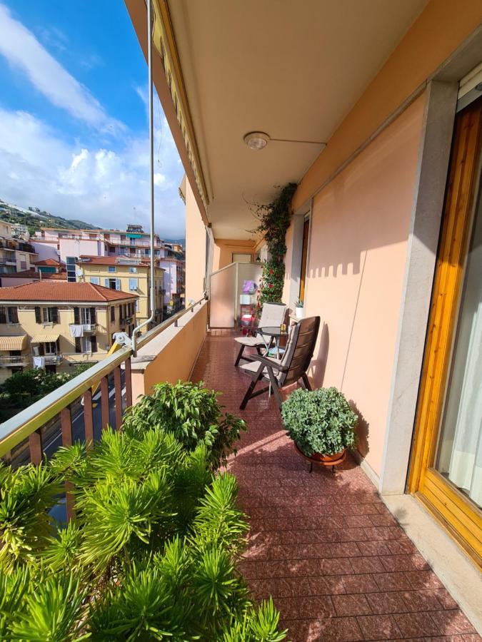 Casa Dell Amore 3 Sanremo Bagian luar foto